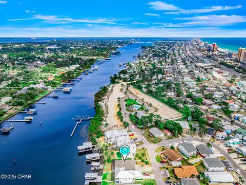 7930 S Lagoon Dr, Panama City, FL 32408