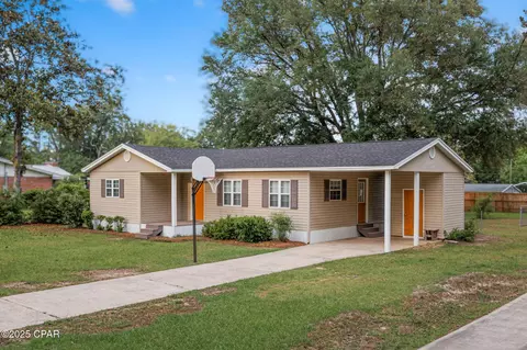 Other - 871 2nd St, Chipley, FL 32428 photo 4 of 4