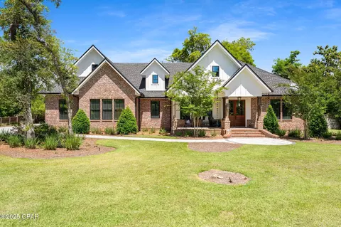 9714 Summer Creek Dr, Panama City, FL 32409