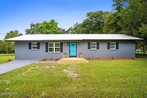 2004 Old Bonifay Rd, Chipley, FL 32428