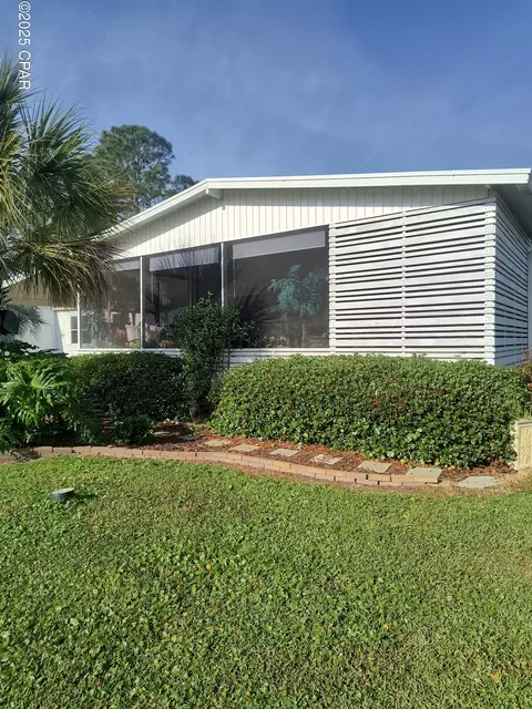 1640 Acre Circle Cir, Panama City Beach, FL 32407