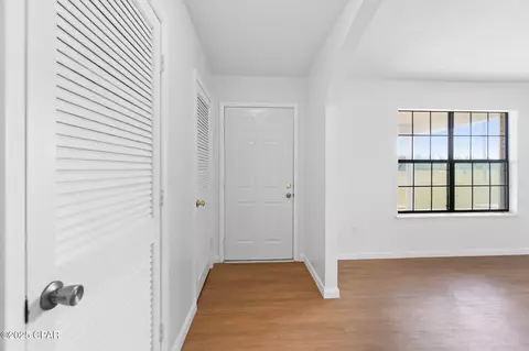 Entry Way - 10367 NW County Road 274, Altha, FL 32421 photo 1 of 3