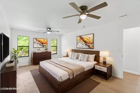 Bedroom - 10367 NW County Road 274, Altha, FL 32421 photo 3 of 5