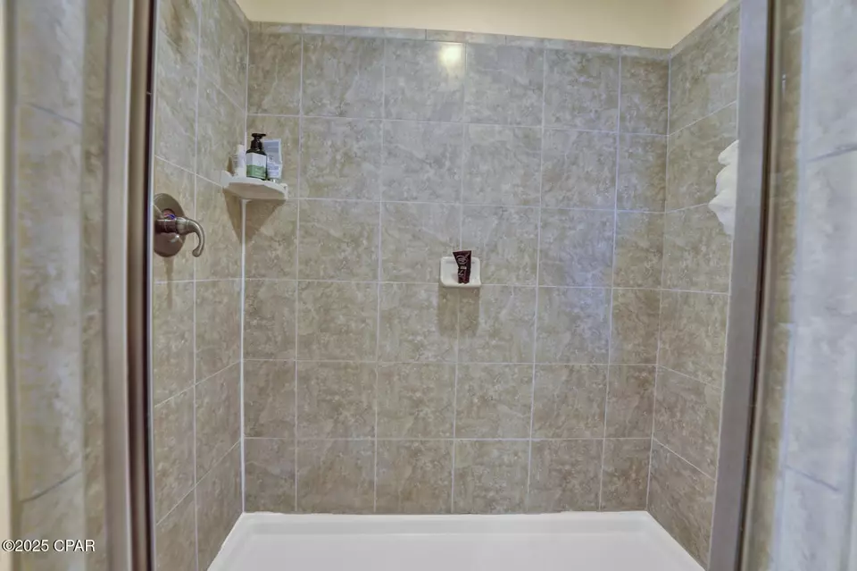 Bath - 124 SE Miracle Strip 900 Pkwy, Fort Walton Beach, FL 32548 photo 3 of 7