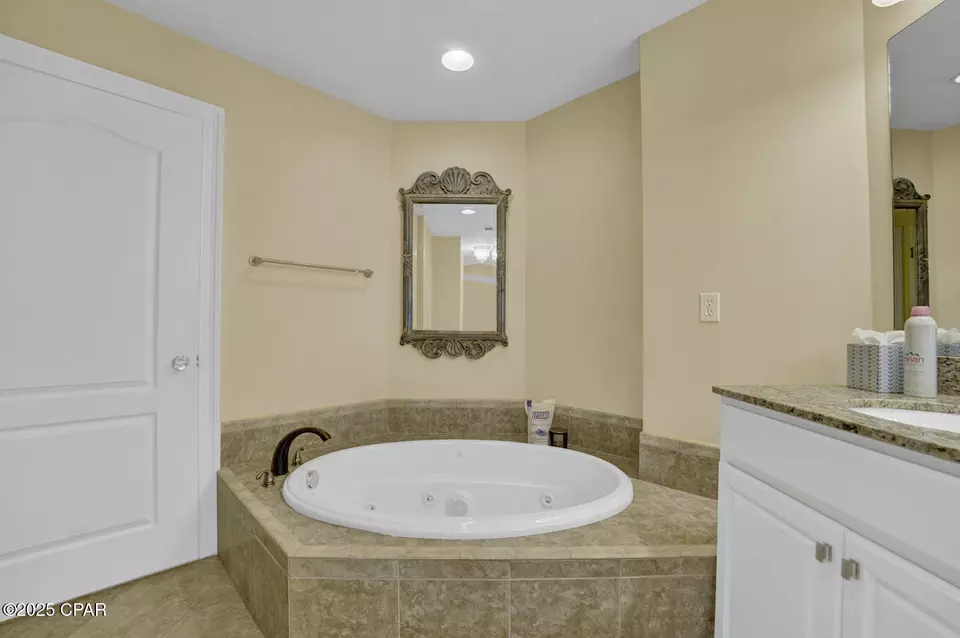 Bath - 124 SE Miracle Strip 900 Pkwy, Fort Walton Beach, FL 32548 photo 7 of 7