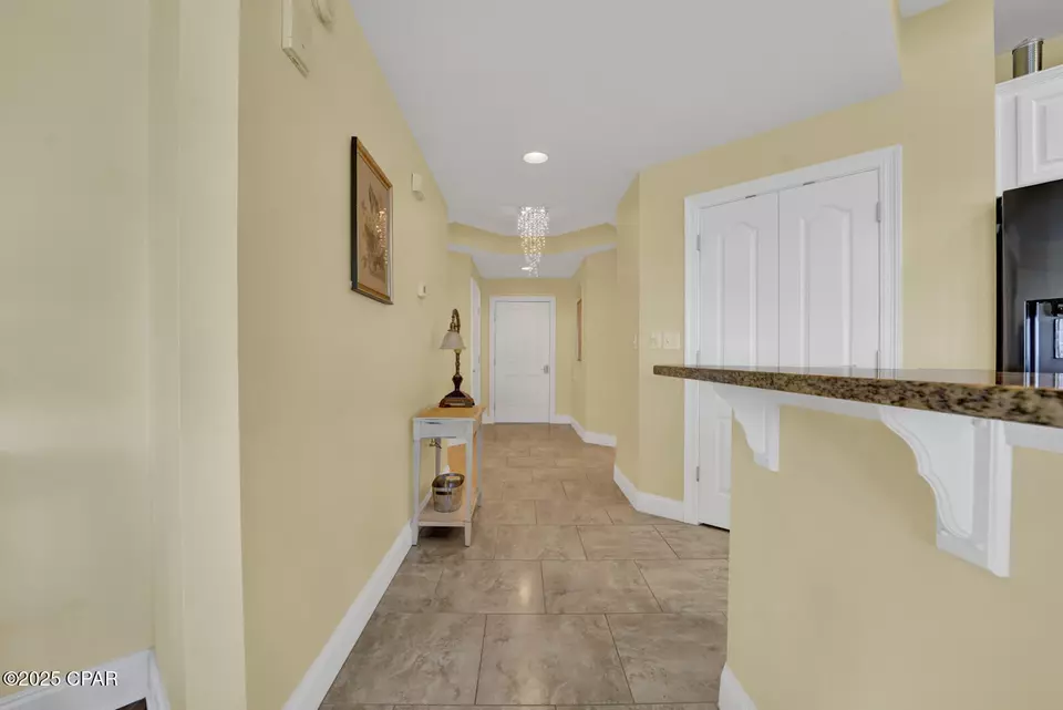 Entry Way - 124 SE Miracle Strip 900 Pkwy, Fort Walton Beach, FL 32548 photo 1 of 1
