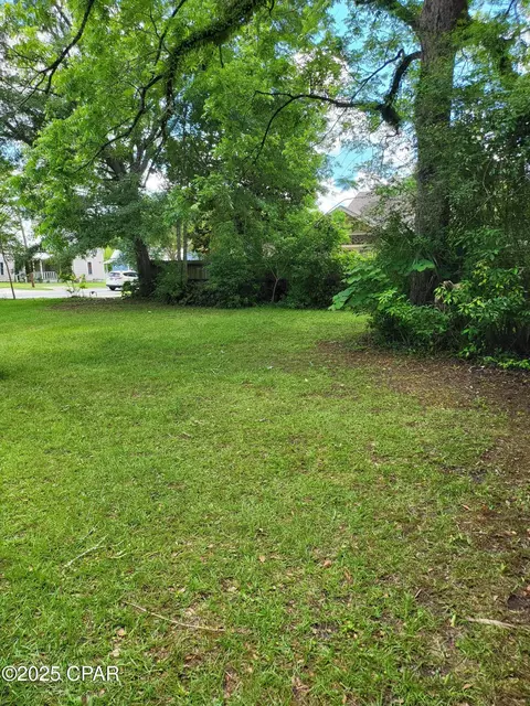 880 Main St, Chipley, FL 32428 photo 26