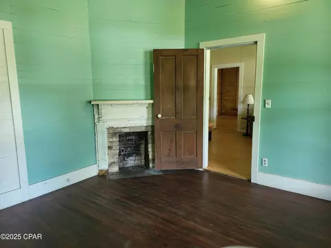 880 Main St, Chipley, FL 32428 photo 6