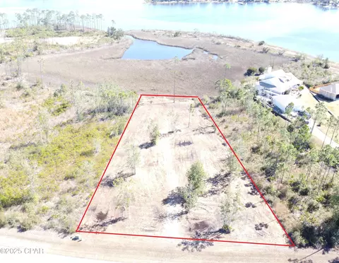 1023 Reel Easy Dr, Panama City, FL 32404