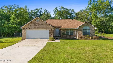 1627 Oakgrove Rd, Chipley, FL 32428