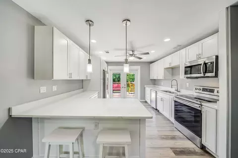 2109 W Norwood Dr, Panama City, FL 32405