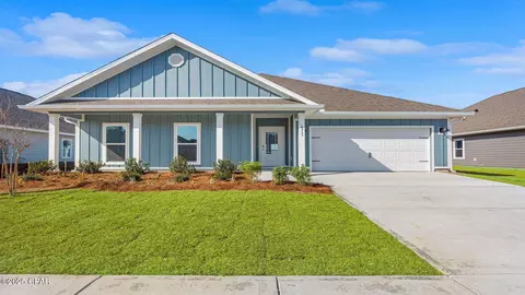6548 Haskins Dr, Panama City, FL 32404