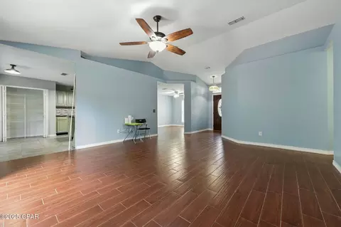Living - 336 Egan Dr, Crestview, FL 32536 photo 3 of 5