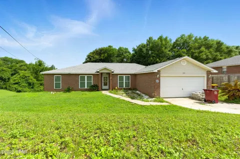 Exterior - 336 Egan Dr, Crestview, FL 32536 photo 2 of 3