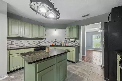 Kitchen - 336 Egan Dr, Crestview, FL 32536 photo 1 of 4