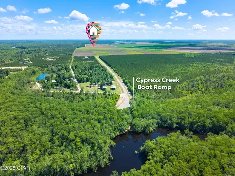 000 S Sr 71 Rd, Wewahitchka, FL 32449