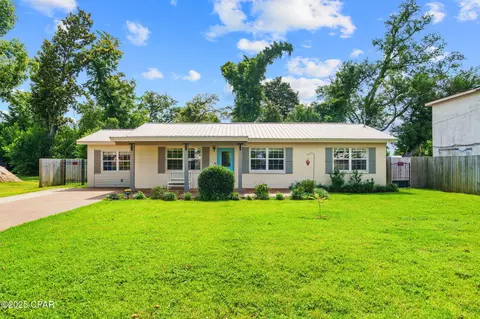 519 N 9th Plz, Panama City, FL 32404