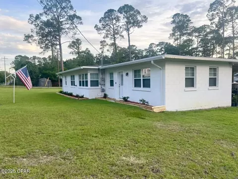811 Mcgee Rd, Bonifay, FL 32425