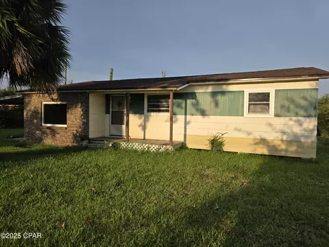 1006 N Church Ave, Panama City, FL 32401