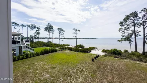 140 Carriage Rd, Panama City, FL 32404