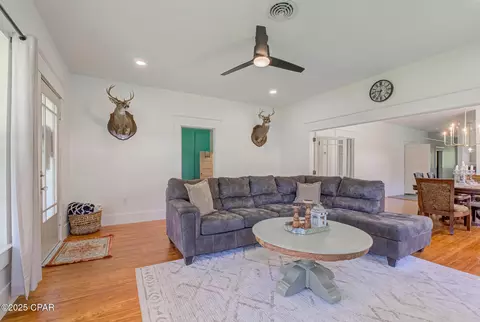 Living - 5138 8th Ave, Malone, FL 32445 photo 1 of 4