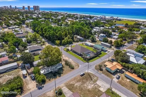 304 Toledo Pl, Panama City Beach, FL 32413