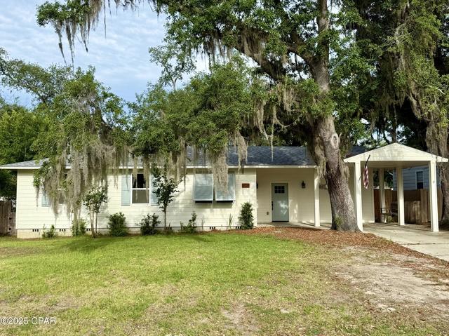 105 N Cove Ln, Panama City, FL 32401