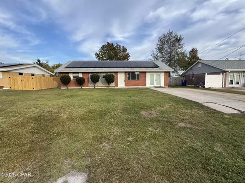 1912 Chestnut Ave, Panama City, FL 32405