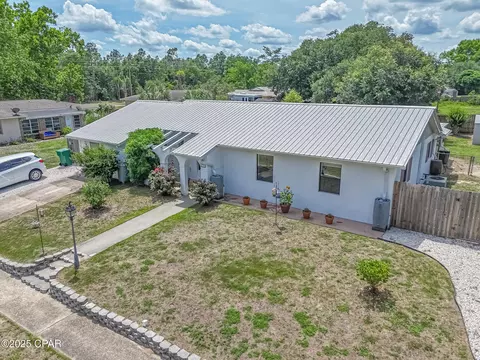 3892 Belmar Pl, Chipley, FL 32428