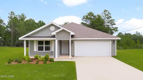 4315 Country Club Blvd, Chipley, FL 32428