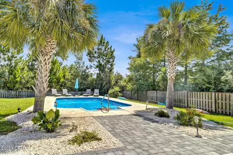 3325 Nautical Dr, Panama City, FL 32409