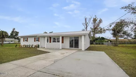 204 Lannie Rowe Dr, Panama City, FL 32404