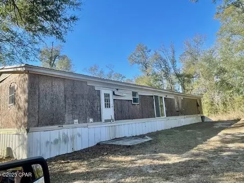 5845 Blocker Rd, Marianna, FL 32446