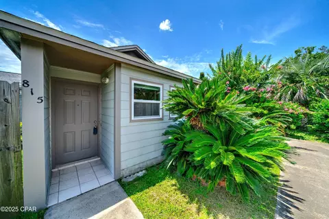 815 Premier Dr, Panama City, FL 32401