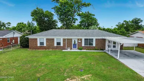 1507 Virginia Ave, Lynn Haven, FL 32444