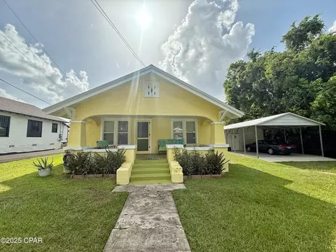 2969 Russ St, Marianna, FL 32446