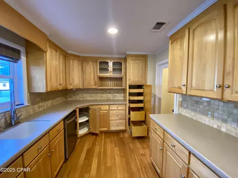 5251 10th St, Malone, FL 32445 photo 12
