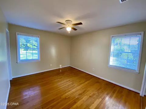 5251 10th St, Malone, FL 32445 photo 16