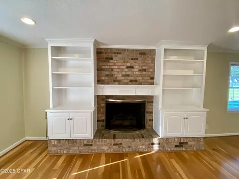 5251 10th St, Malone, FL 32445 photo 4