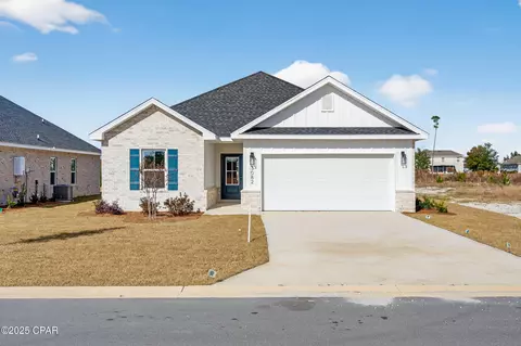 3082 Lucky Farm Ln, Panama City, FL 32404