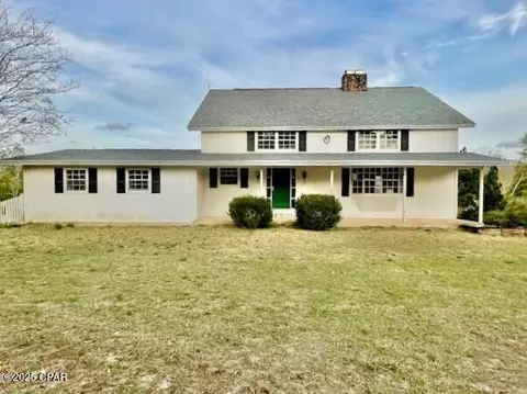 1348 Sleepy Hollow Dr, Marianna, FL 32448
