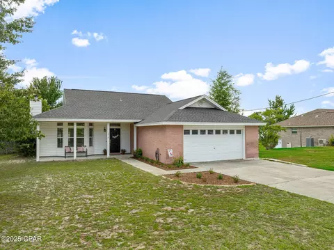 1010 Delaware Ave, Lynn Haven, FL 32444