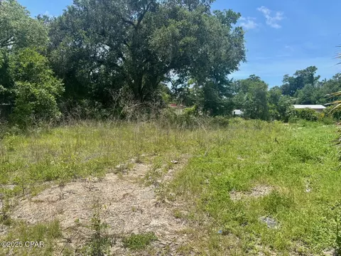 713 Cactus Ave, Panama City, FL 32401