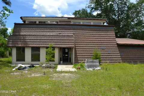 6836 Davis Rd, Panama City, FL 32404