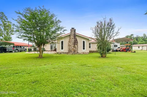 3789 Laramore Rd, Marianna, FL 32448