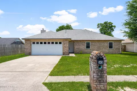 545 J H Crews Cir, Panama City, FL 32404