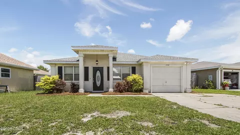 1332 Capri Dr, Panama City, FL 32405