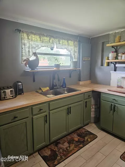 5471 10th St, Malone, FL 32445 photo 14