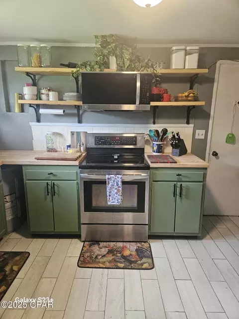 5471 10th St, Malone, FL 32445 photo 13