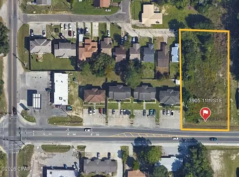 3905 E 11th St, Panama City, FL 32404